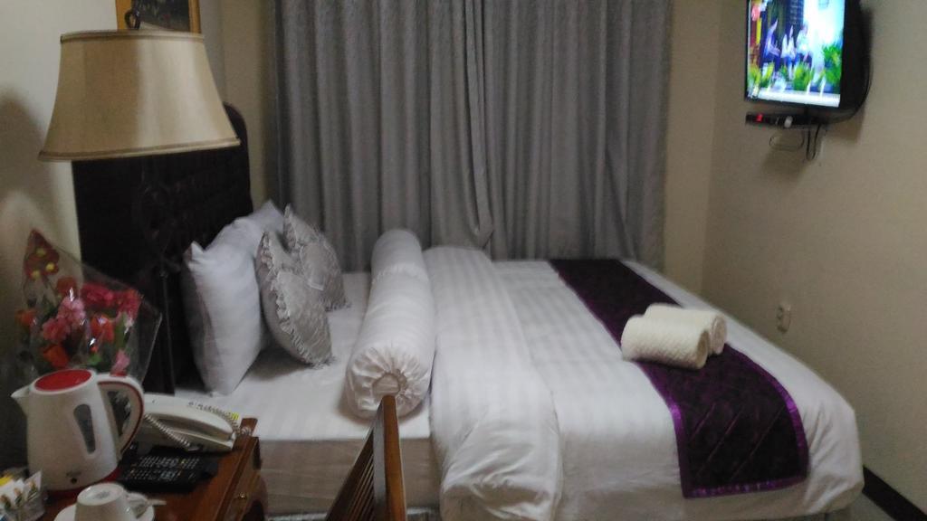 Hotel Diponegoro House Salatiga Exteriér fotografie